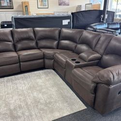 Brand New/ In Box/ Brown Reclining Sectional, Seccional, Couch// Delivery Available 