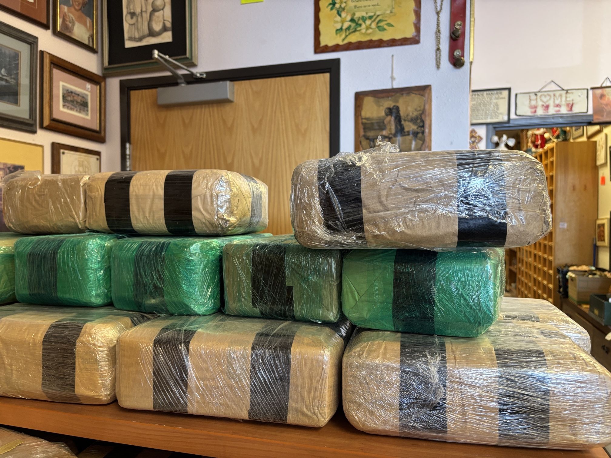 Kilos Of Movie/Tv Fake Heroin Meth Marijuana