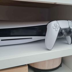 PS5 with TONS of Games & Cooling Stand