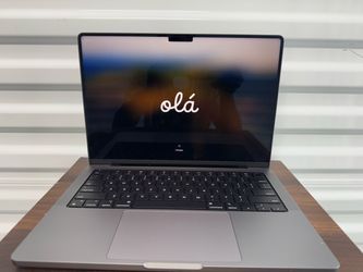 14” M2 MacBook Pro 16gb 512gb #587