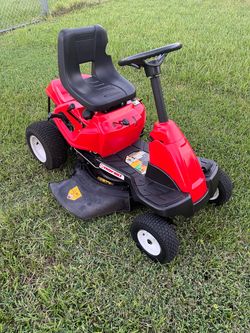 Troybilt tb30r 30” riding lawnmower