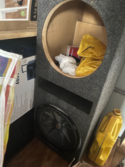 Speaker box