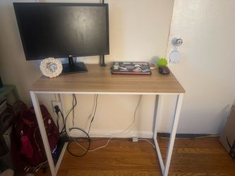 Small desk