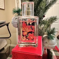 Like new/almost full! Victoria’s Secret Very Sexy Now 1.7oz Perfume Reg $60 