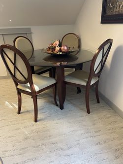 Wood Table w/4chairs