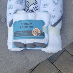 Baby Towels With Wash Cloths 