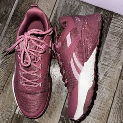 Womens Reeboks Sneakers