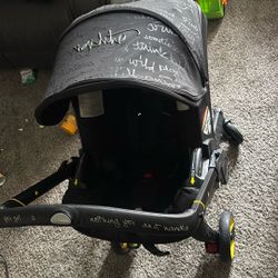 Doona Travel System  With Winter Bag Attachment And Base 