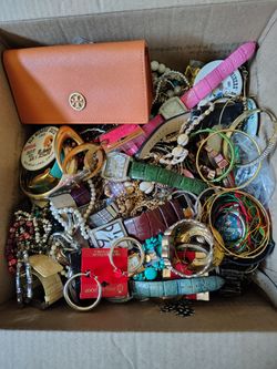 Mixed Jewelry Lot