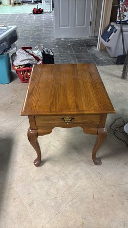 End table