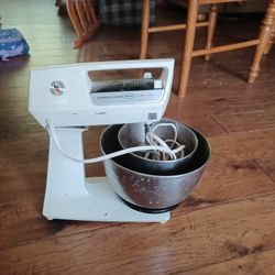 Hamilton Beach Scovill Deluxe Mixes
