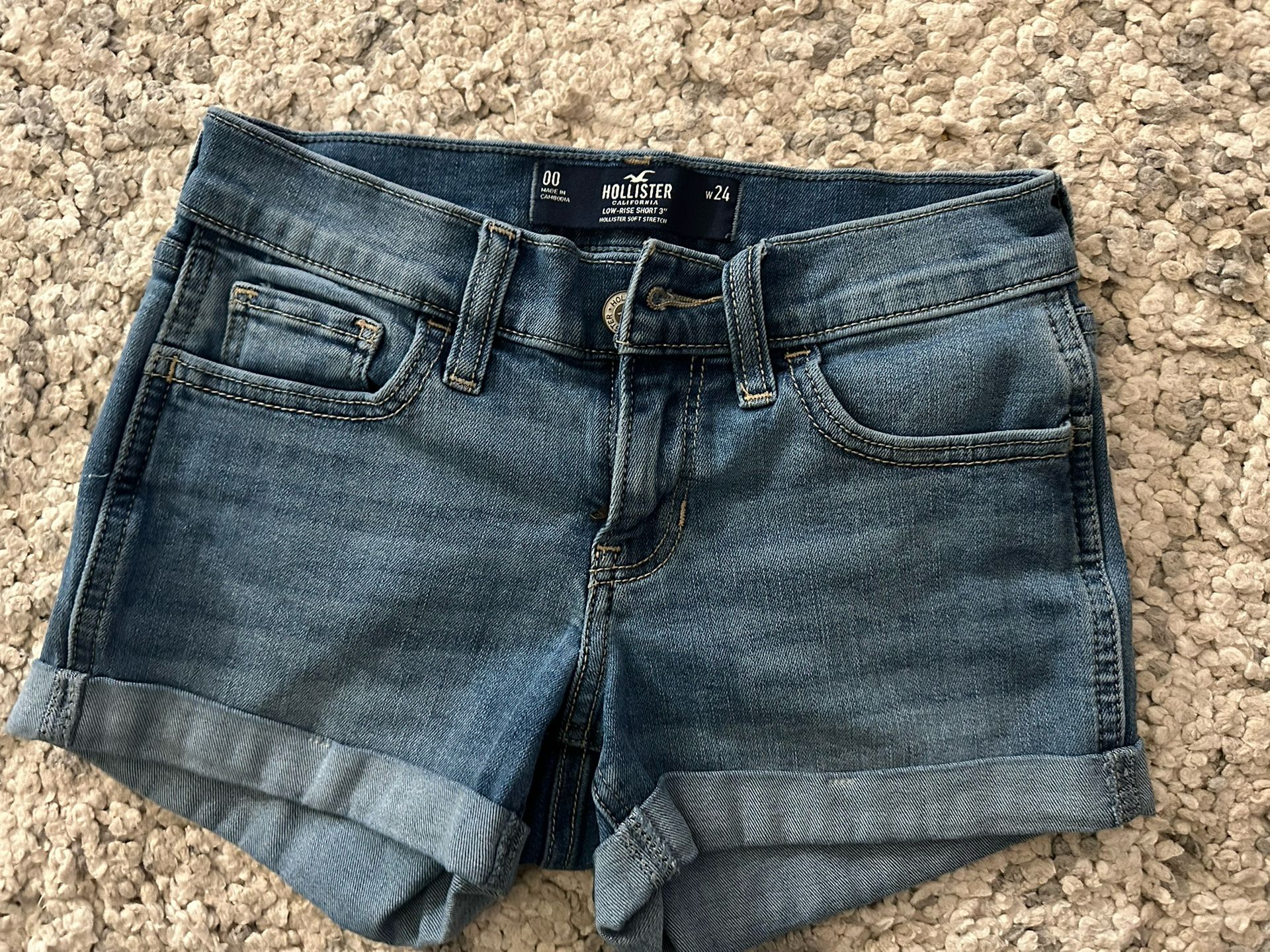 Hollister Low Rise Shorts 3 inch Womens Size 00