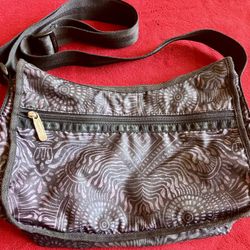 LeSportsac Classic Hobbo Bali Charcoal Shoulder bag Purse 11"L x 8"H x 5.75"W ‼️ has Marks Inside The Lining ‼️ See Picture For Details