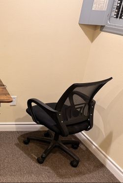Black Mesh Office Chair, Ergonomic Task Chair with Armrests