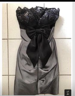 Semi Formal size 5 Dress.