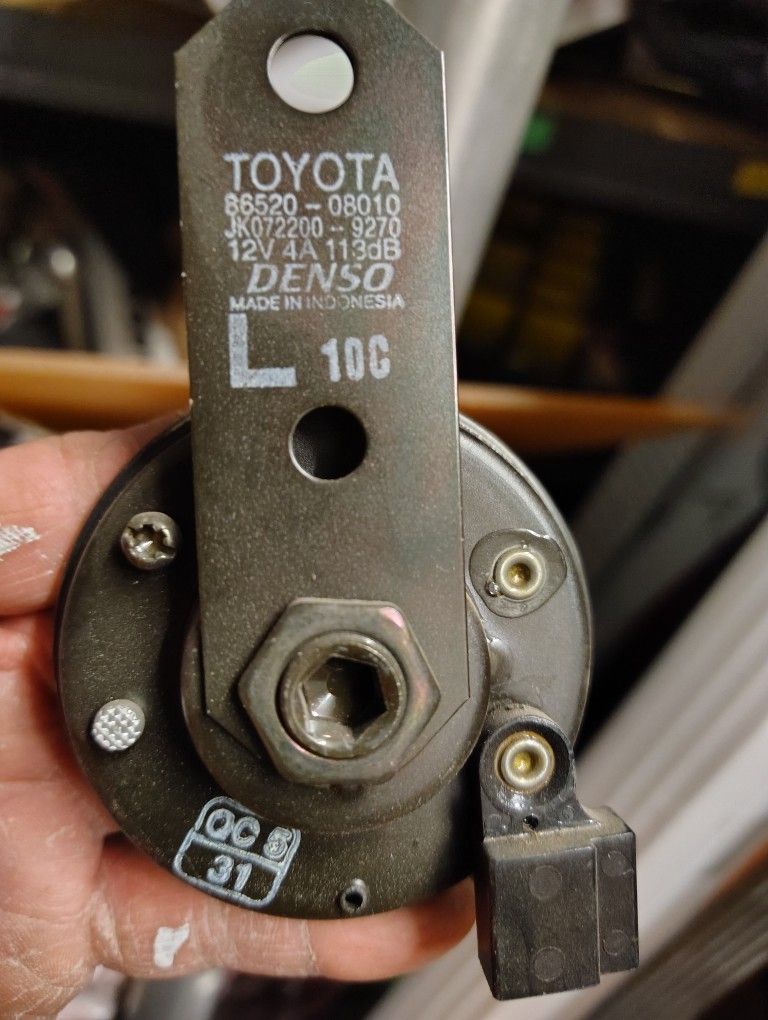 Toyota 86(contact info removed)0 Horn Assy, Low Pitched