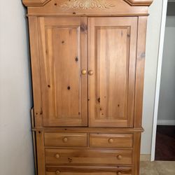 Armoire/TV cabinet 