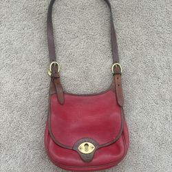 Vintage Dooney & Bourke AWL Red Leather Crossbody Bag Tan Trim All Weather