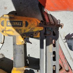 Dewalt Finish Nailer 
