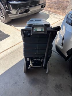 Carpet extractor