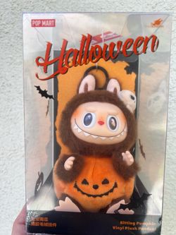 Authentic Labubu Halloween Sitting Pumpkin – NEW SEALED
