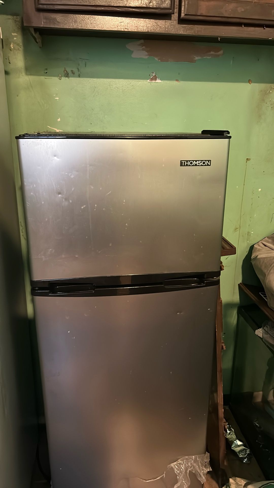 Small refrigerator
