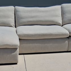 Free Delivery! Large Ashley Low Profile Sectional