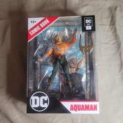 DC Direct Page Punchers: AQUAMAN 7" Action Figure w/Exclusive Aquaman Comic Book