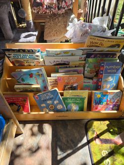 Infant/ toddler book shelf