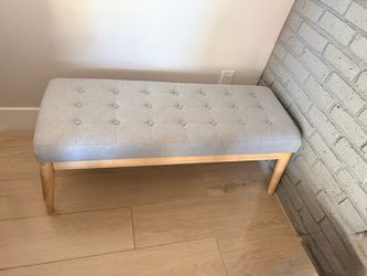 Christopher Knight Home Saxon Tufted Bench Light Gray 43.5”