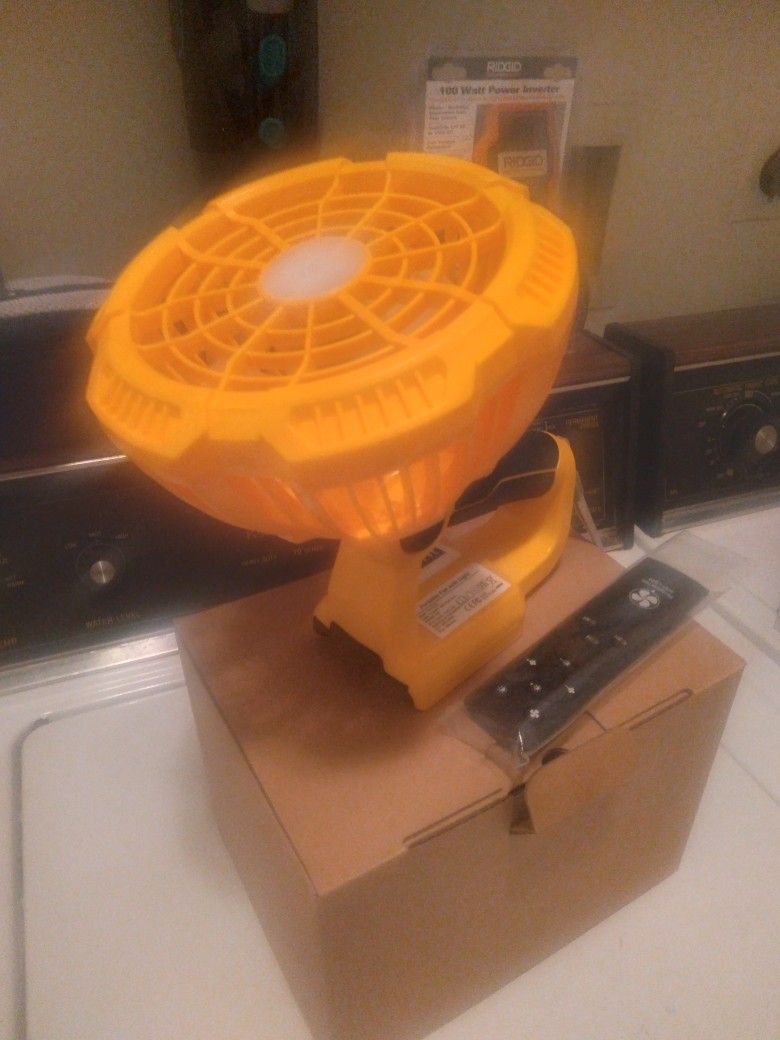 Portable Fan With Light And Remote New
