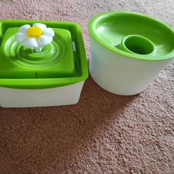 Cat Water Fountain 