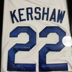 Clayton Kershaw Signed Jersey