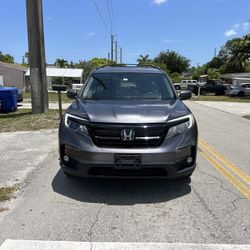 2021 Honda Pilot  Touring Sport 