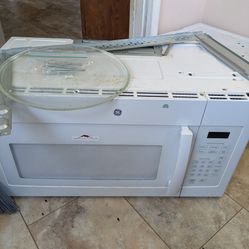 White GE Microwave