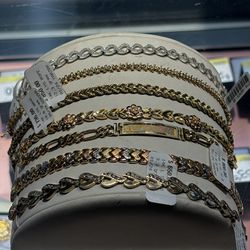Women’s Gold Bracelets