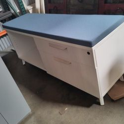 Beautiful New Storage Bench Window Seat Cabinet  Herman Miller Usa Made