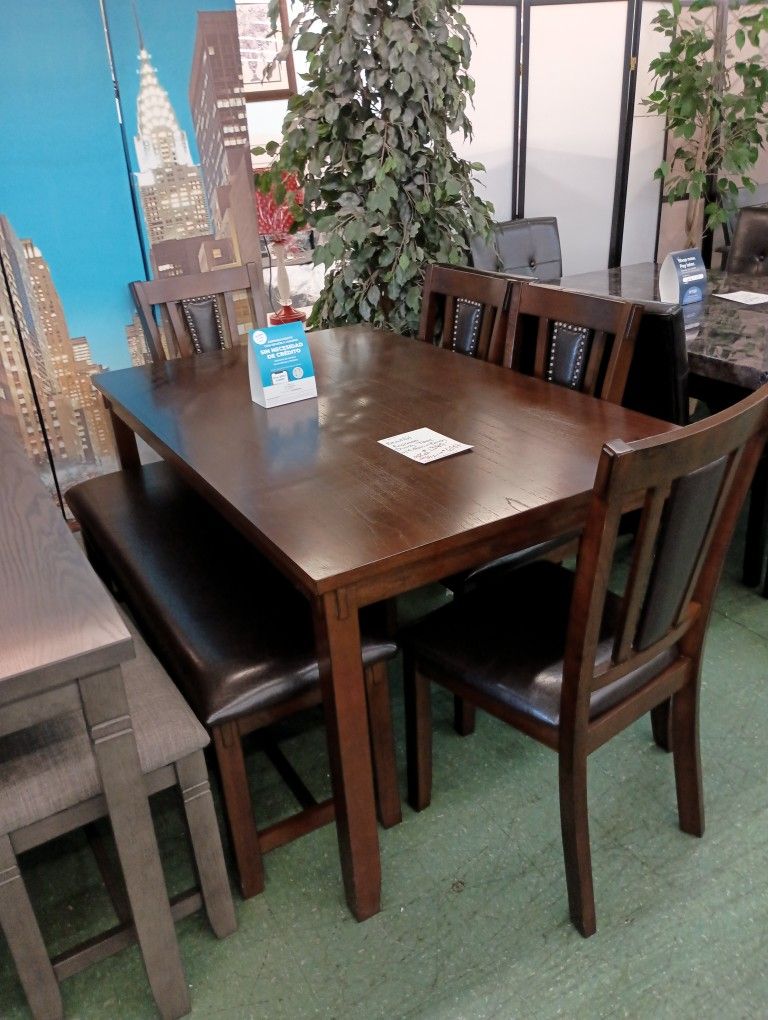 ✨ 6pcs Dining Table Set 