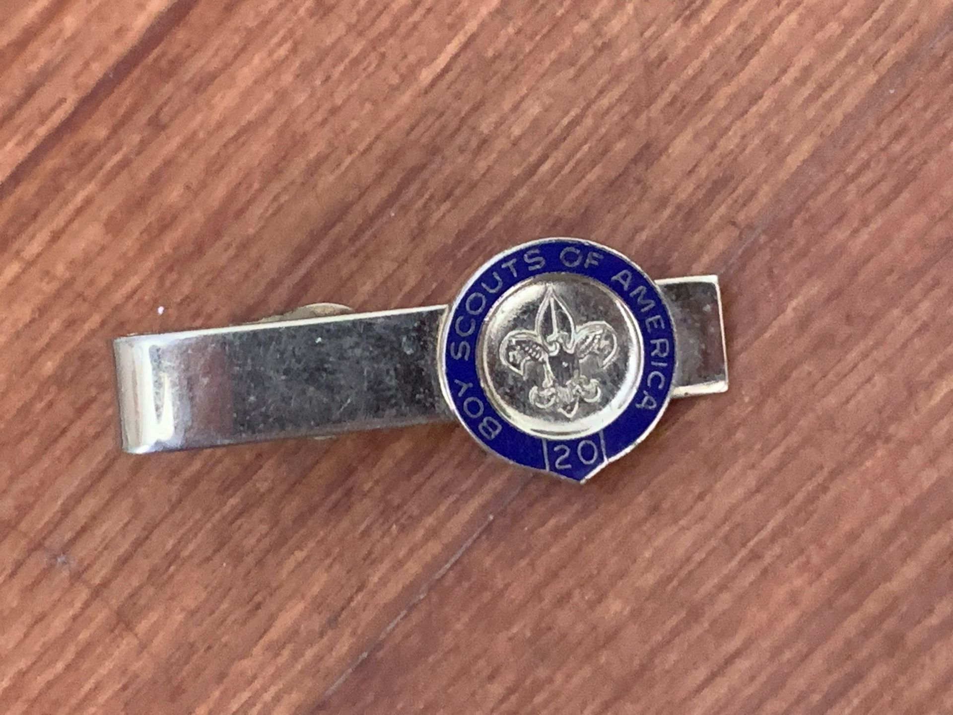 BOY SCOUTS OF AMERICA 20 YR TIE BAR CLIP - ROBBINS CO.