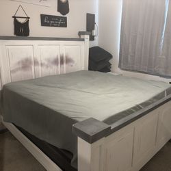 King Size Wood Rustic Bedframe 