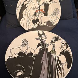 (Willing to negotiate) Disney Villains Ceramic Plates – Set of 2 