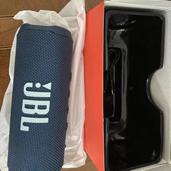JBL speaker Flip 6