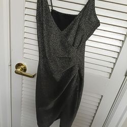 Shimmery Black and Silver Size Approx. 3-5 Evening Dress Black and Silver