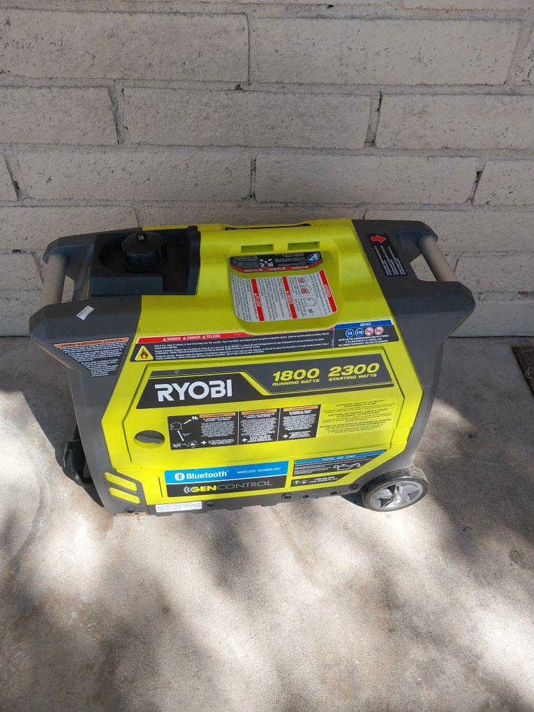 RYOBI GENERETOR QUIET