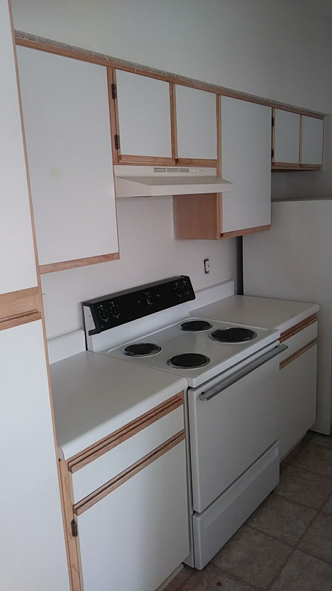 Used kitchen cabinets