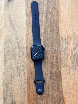 Apple Watch Series 7 45mm GPS Midnight – 100% Battery Health