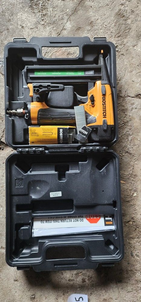 Air Staple Gun