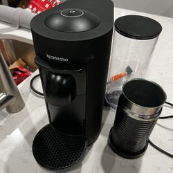 VertuoPlus Deluxe Matte Black