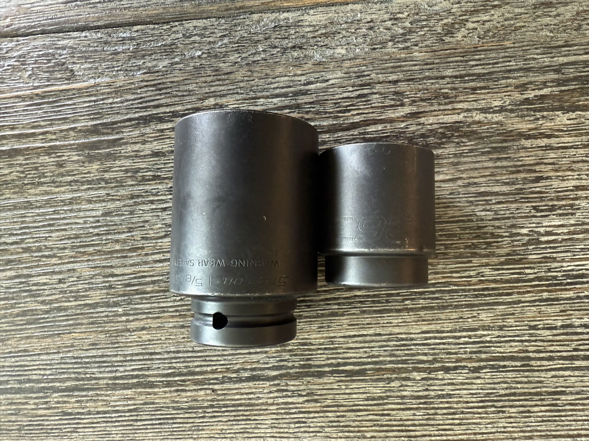 1 5/8 & 36 mm 6-Point Socket 1/2 in Drive
