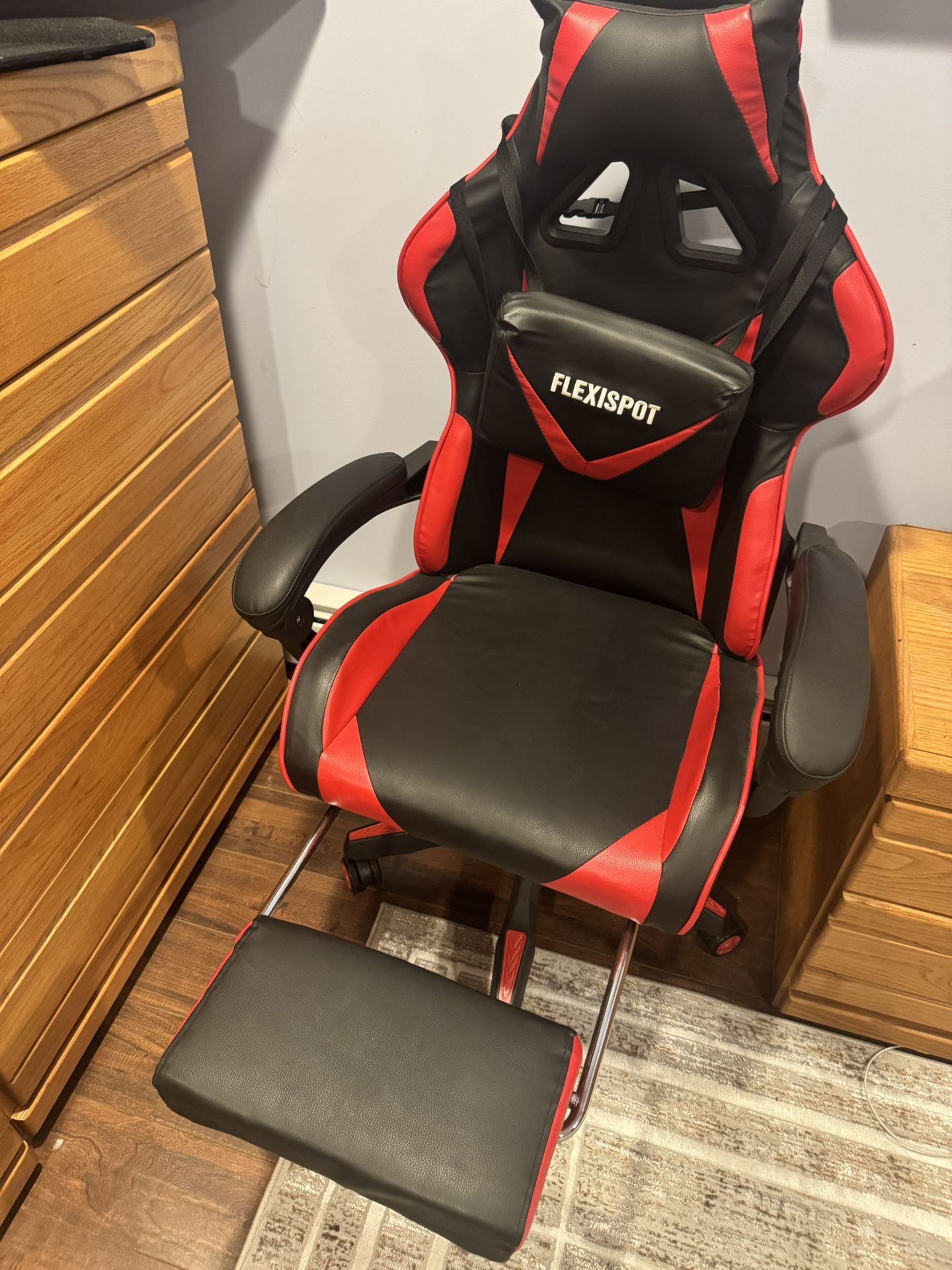 Gaming chair